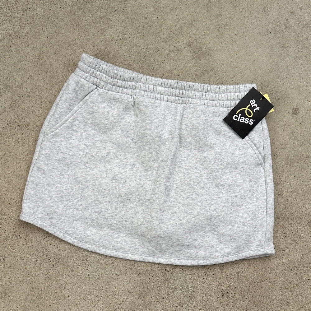 art class Light Heather Gray Shorts with Elastic Waist and Pockets